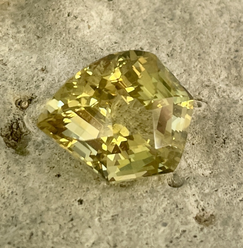 Lemon-Citrin fancy Cut